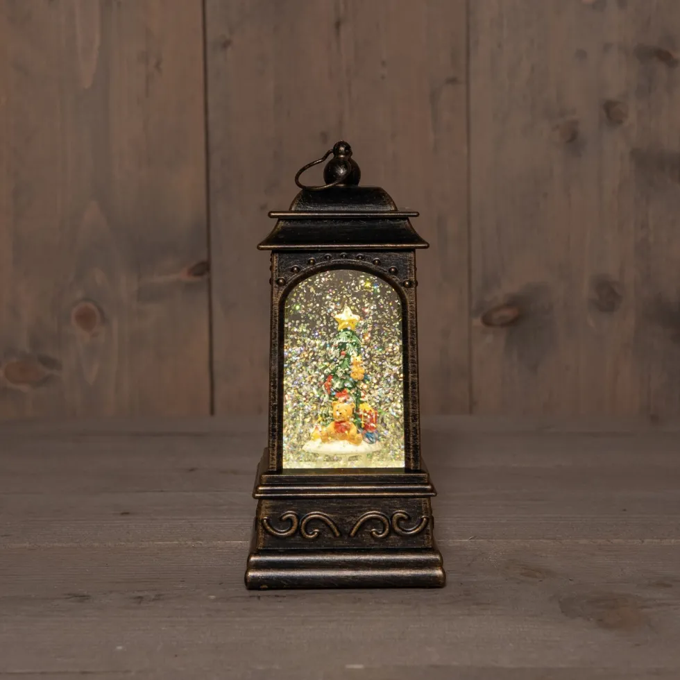 Anna's Collection automatische sneeuwbol lantaarn kerstboom bruin met verlichting 13 x 13 x 25,5 cm