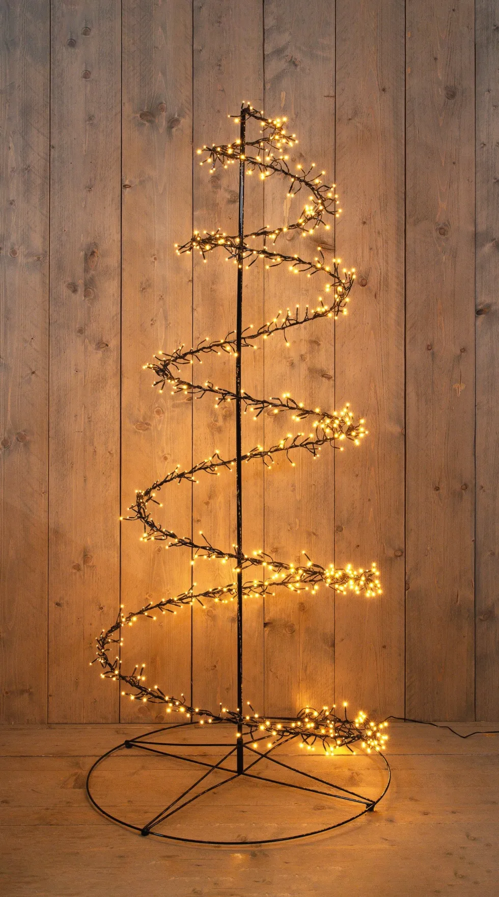 Anna's Collection kerstboom Swirl zwart met 684 lampjes classic warm D 75 H 160 cm