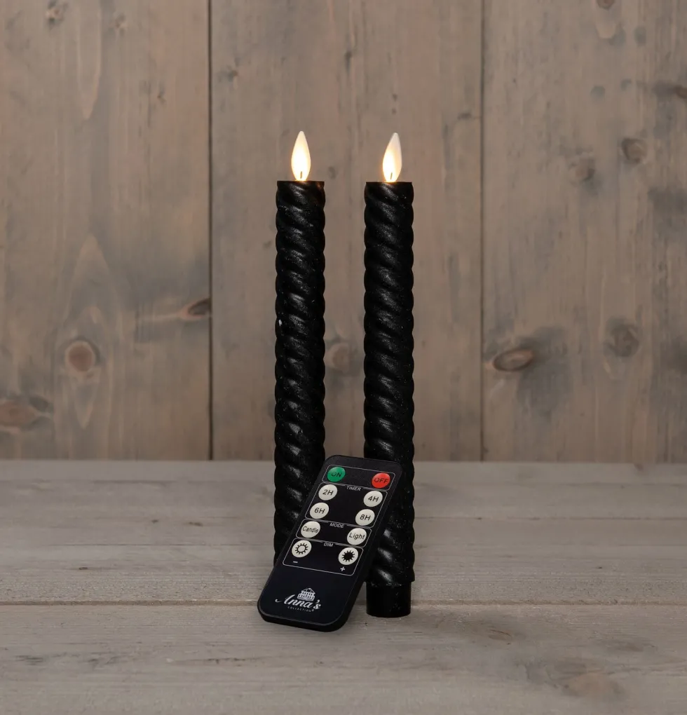Anna's Collection LED dinerkaars Swirl bewegende vlam met timer zwart D 2,2 H 23 cm 2 stuks
