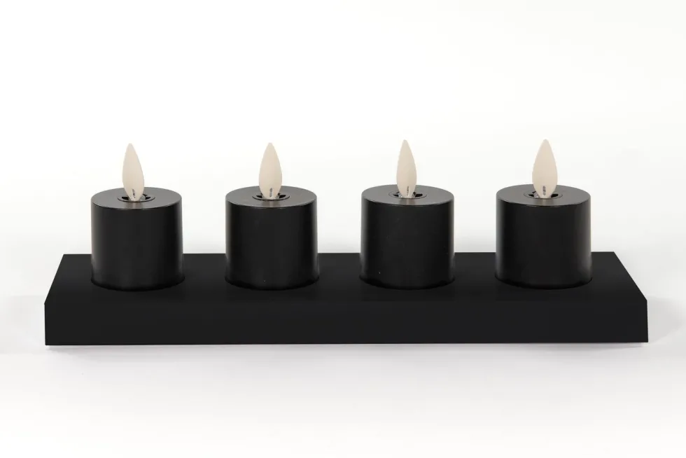 Anna's Collection LED startset waxinelicht met oplaadstation zwart D 3,8 H 6 cm 4 stuks