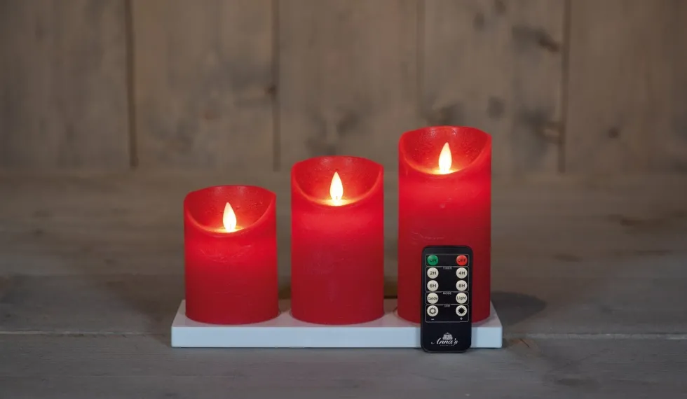 Anna's Collection LED stompkaars met oplaadstation rood D 7,5 H 10 / 12,5 / 15 cm 3 stuks