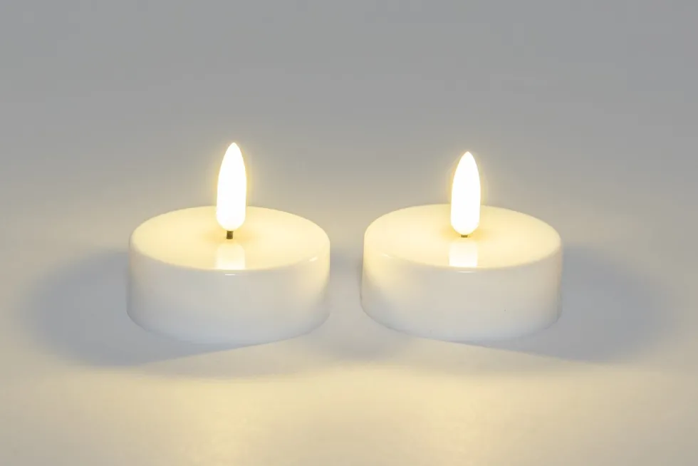 Anna's Collection LED waxinelicht wit D 3,8 H 2 cm 2 stuks