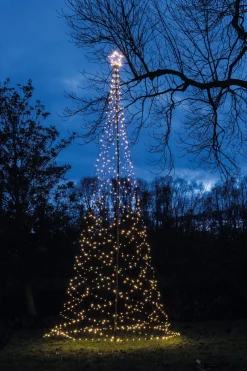Anna's Collection vlaggenmast kerstboom met paal met 836 lampjes classic warm knipperfunctie H 5 m