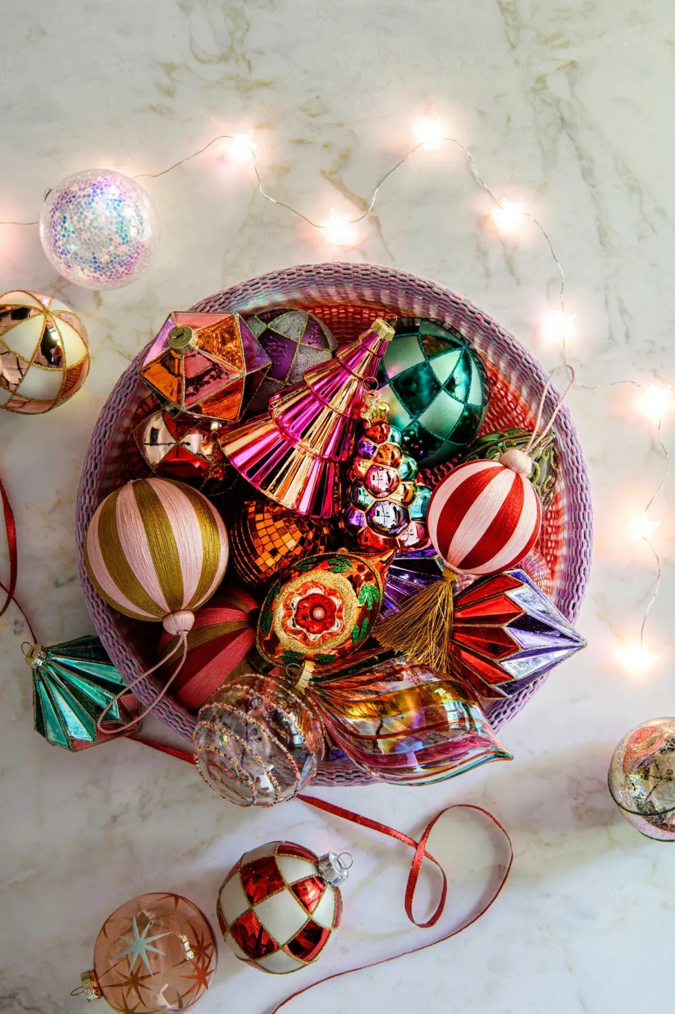 House of Seasons kerstbal Jolly goud / roze D 8 H 14 cm