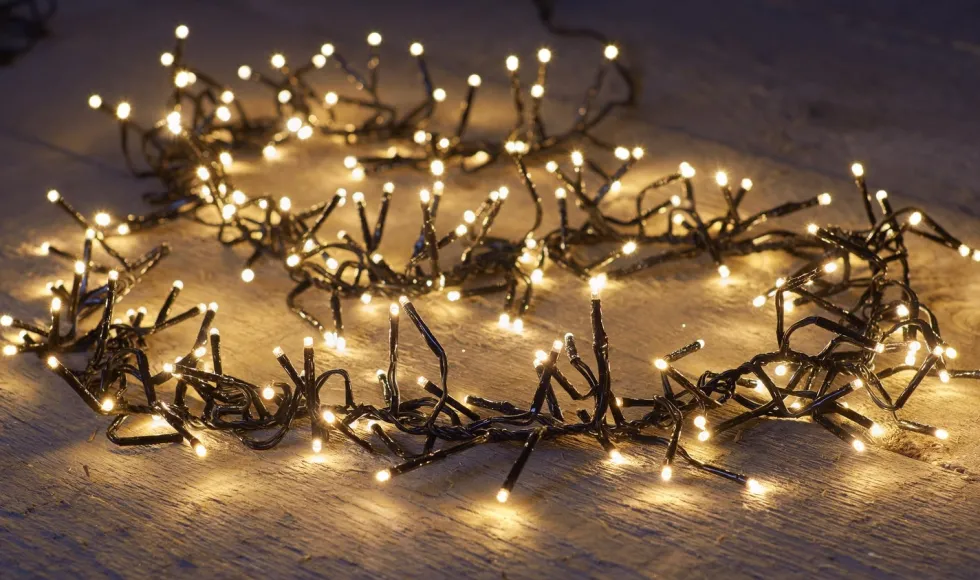 Intratuin clusterverlichting met 384 LED lampjes warm white 2,4 m
