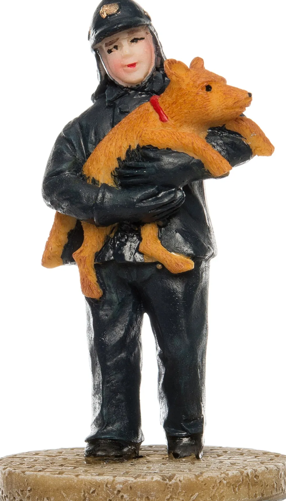 Intratuin De Brink kerstdorpminiatuur brandweerman met hond 3,8 x 3,8 x 7 cm