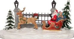 Intratuin kerstdorpminiatuur kerstman in slee 20,5 x 11 x 11 cm