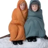 Intratuin kerstdorpminiatuur stel met deken 5,5 x 3 x 4,9 cm