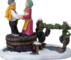 Intratuin kerstdorpminiatuur druiven stampen 9,8 x 6,2 x 7,5 cm