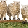 Intratuin kerstdorpminiatuur schapen lichtbruin 7,5 x 5,3 x 3,6 cm