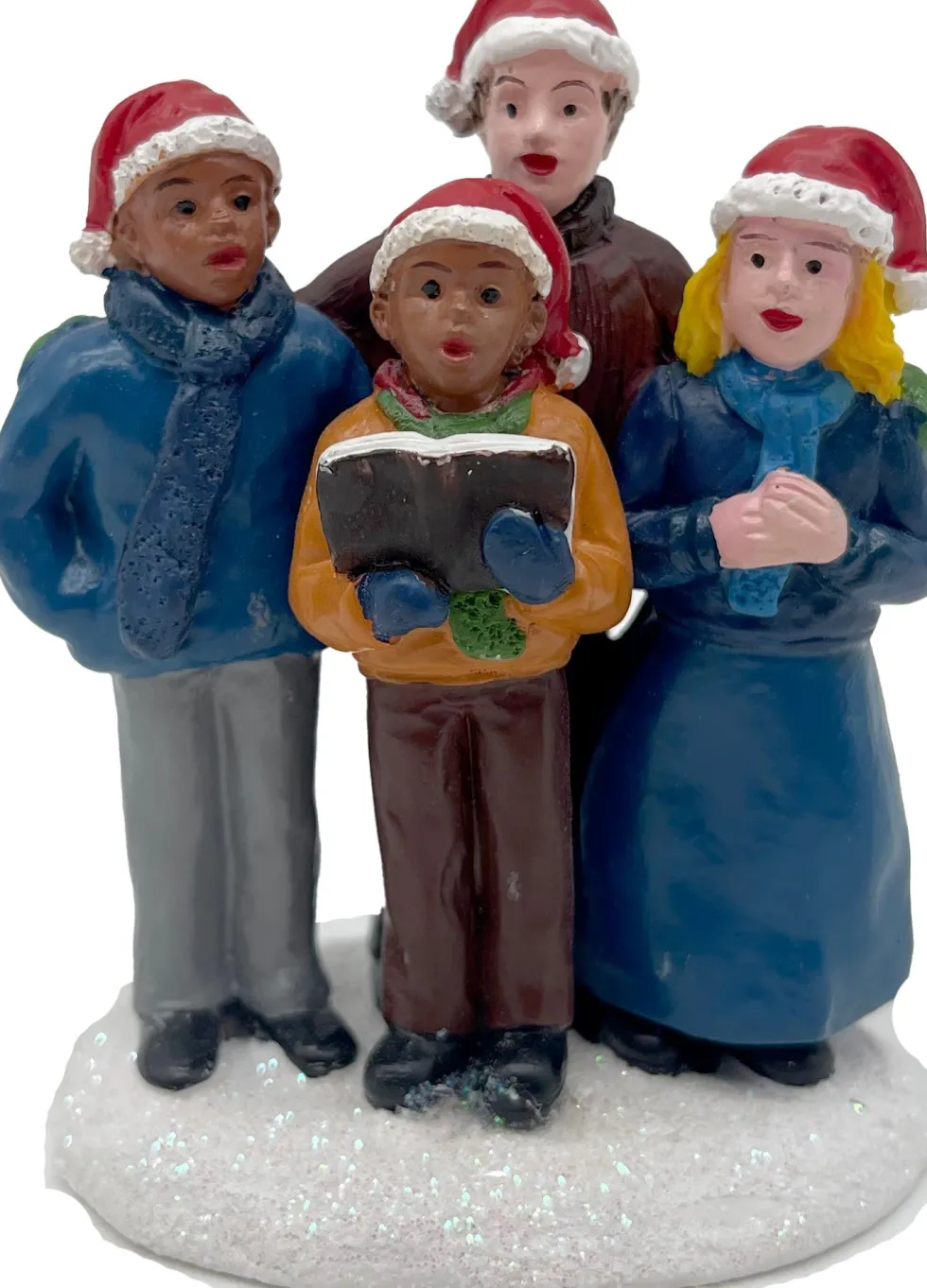 Intratuin kerstdorpminiatuur zangkoor 5,6 x 3,6 x 7,1 cm