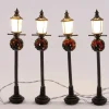 Intratuin kerstdorp verlichting straatlantaarn met krans H 10 cm 4 stuks