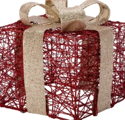 Intratuin kerstfiguur Koro cadeau rood / goud met verlichting 12 x 12 x 14 cm