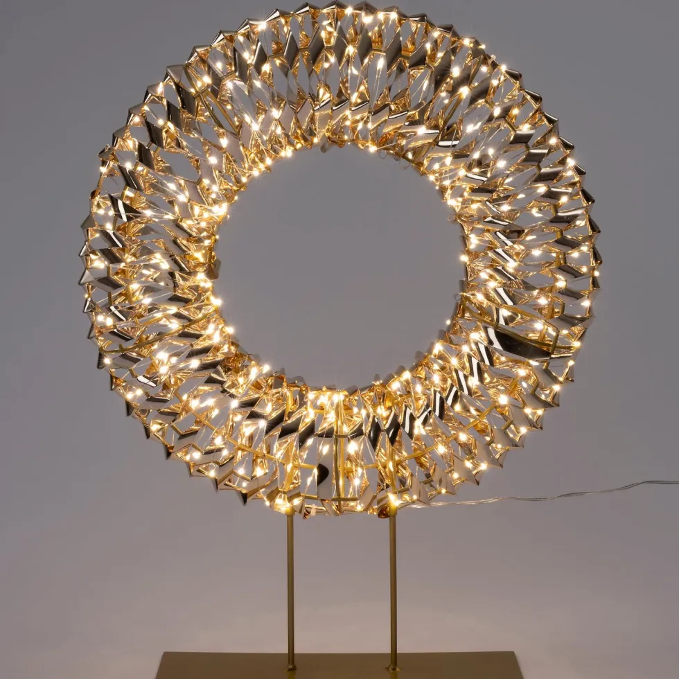Intratuin kerstkrans op voet Iris goud met verlichting 39 x 9 x 50 cm