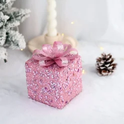 Intratuin kerst ornament Lahja cadeau roze bepareld 8 x 8 x 12 cm