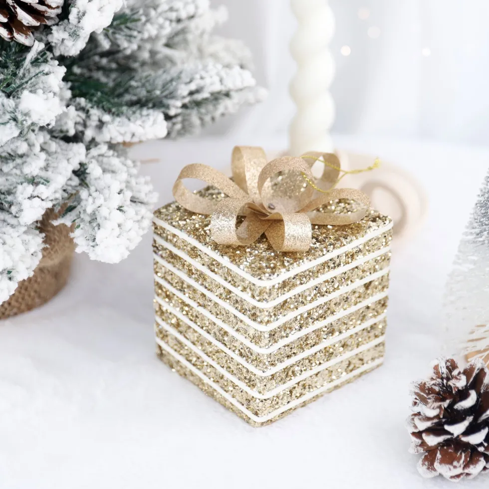 Intratuin kerst ornament Lahja cadeau goud streep 8 x 8 x 12 cm