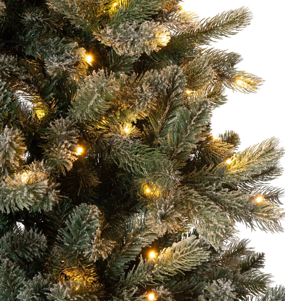 Intratuin kunstkerstboom Sven besneeuwd met 250 LED lampjes warm wit D 118 H 180 cm