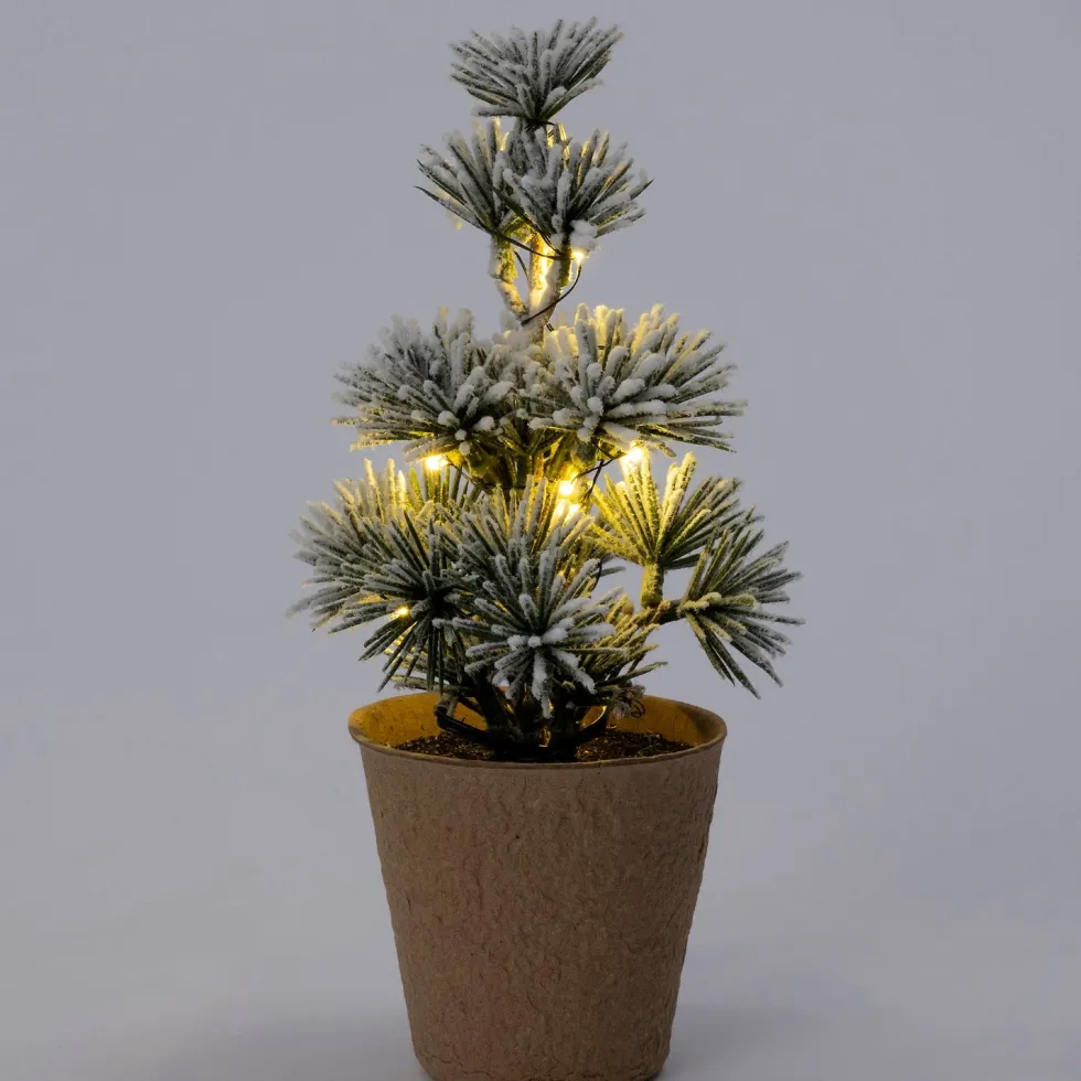 Intratuin mini kunstkerstboom Kraft besneeuwd met 10 lampjes warm wit D 12 H 22 cm
