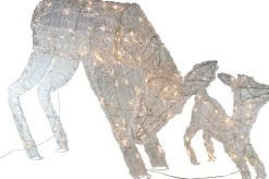 Kerstfiguur rendier en jong met 230 LED lampjes warm wit H 70 cm