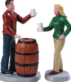 Lemax General kerstdorpminiatuur cheers (proost) 5,9 x 3,7 x 6,8 cm 2 stuks
