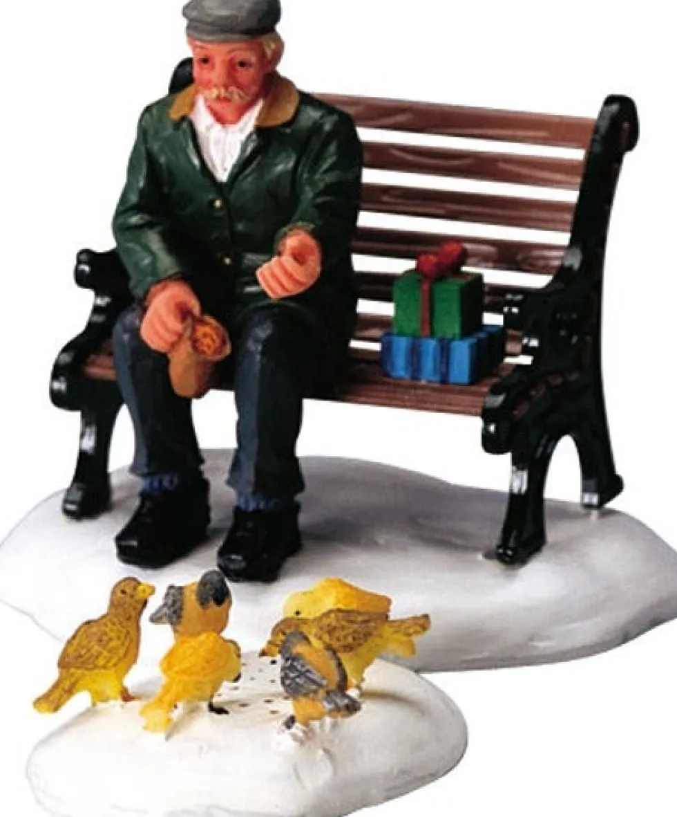 Lemax kerstdorpminiatuur feeding pigeons (duiven voeren) H 6 cm