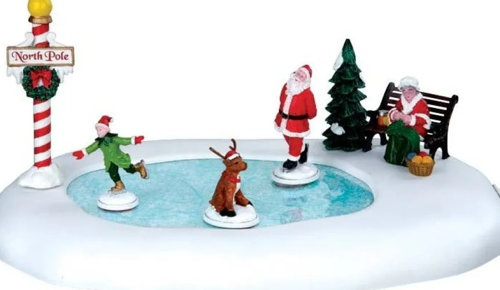 Lemax kerstdorpminiatuur northpole ice follies (ijspret) H 13,5 cm
