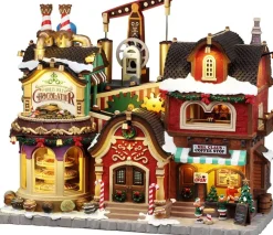 Lemax Santa's Wonderland kerstdorp holly jolly chocolatier (chocoladefabriek) 34,2 x 23,4 x 38,4 cm