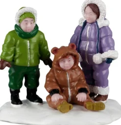 Lemax Vail Village kerstdorpminiatuur cozy snowsuits (kinderen in winterkleding) 12,1 x 4,1 x 17,8 cm