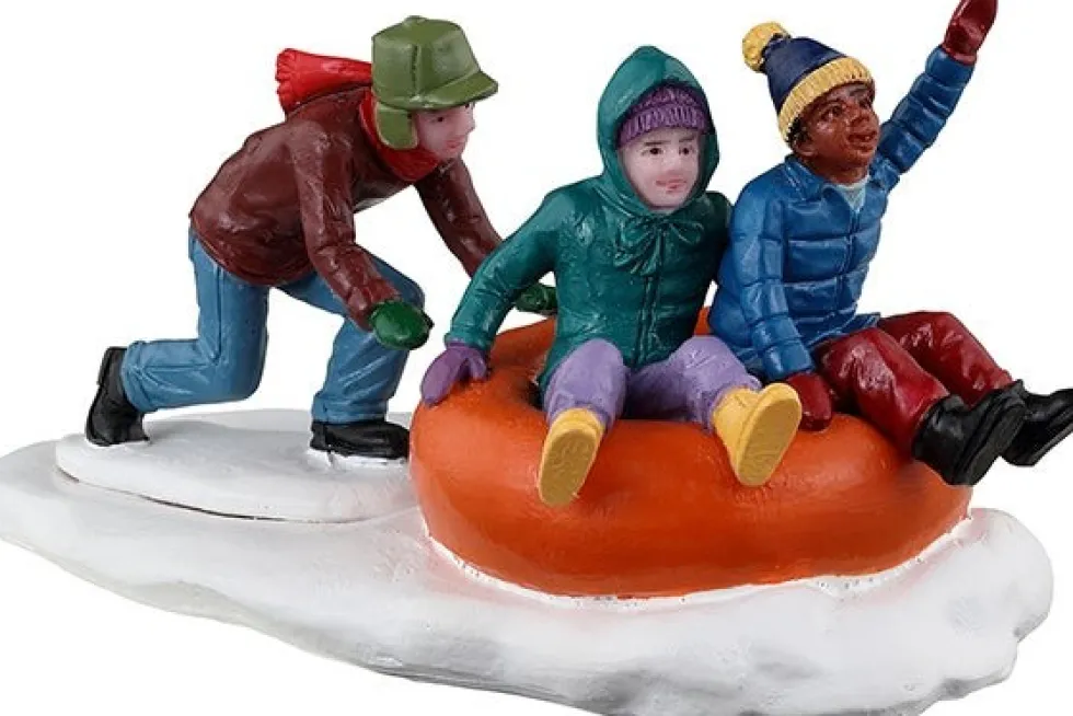 Lemax Vail Village kerstdorpminiatuur tubing trio (band glijden) 9 x 4,9 x 4,9 cm
