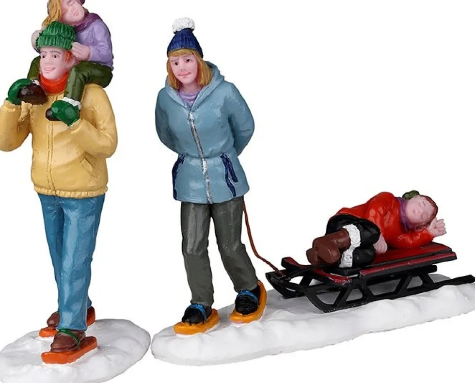 Lemax Vail Village kerstdorpminiatuur Long Day Snowshoeing (sneeuwplezier) 4,4 x 11,5 x 8 cm 2-delig