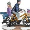 Luville Molendam kerstdorpminiatuur travelling on bicycle (mensen op fiets) 10 x 3,5 x 8 cm