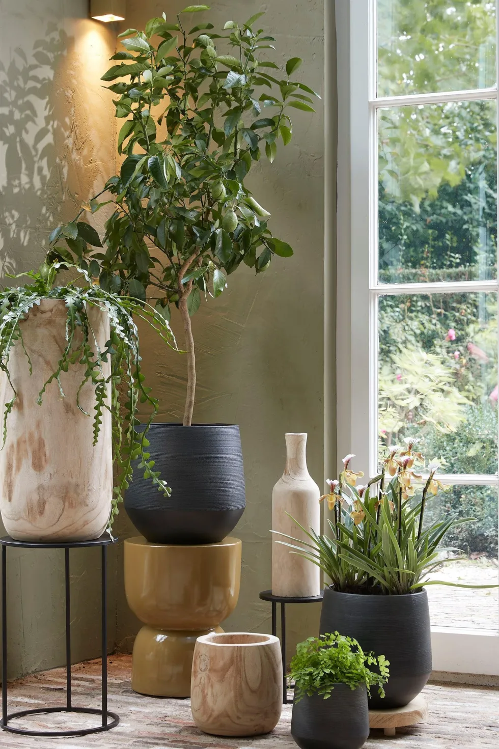Mica Decorations bloempot Evora zwart D 40 H 39 cm