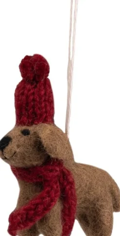 Sjaal met Verhaal kerst ornament Cane teckel muts bruin / rood 4 x 12 x 10 cm