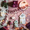 Sjaal met Verhaal kerstslinger merry christmas roze 20 x 30 x 5 cm