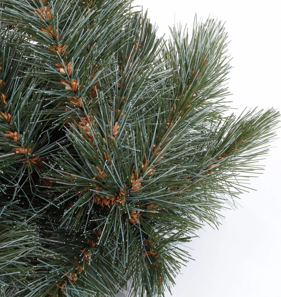 Triumph Tree guirlande Forest frosted besneeuwd 270 cm