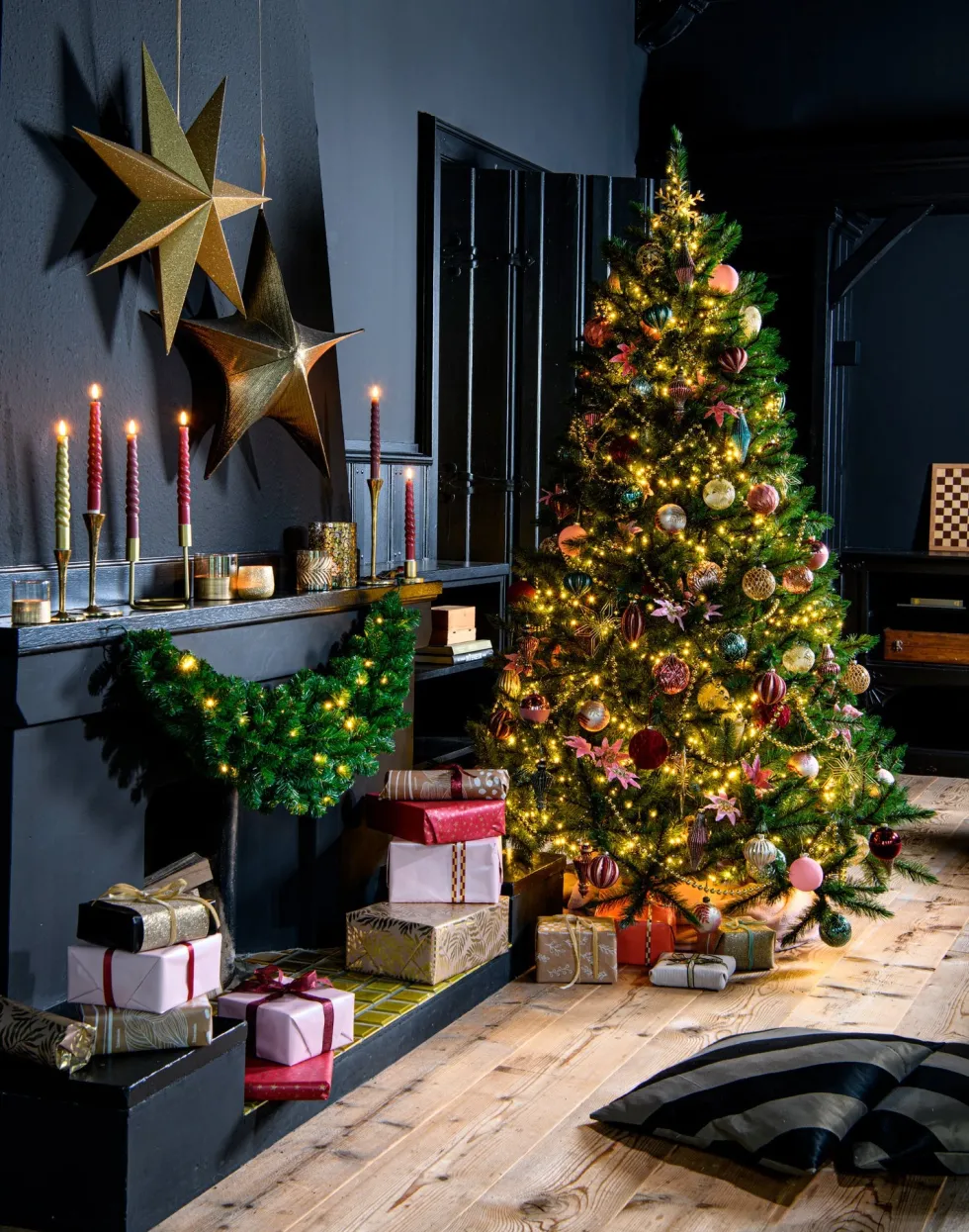 Triumph Tree kunstkerstboom Romagne D 168 H 260 cm