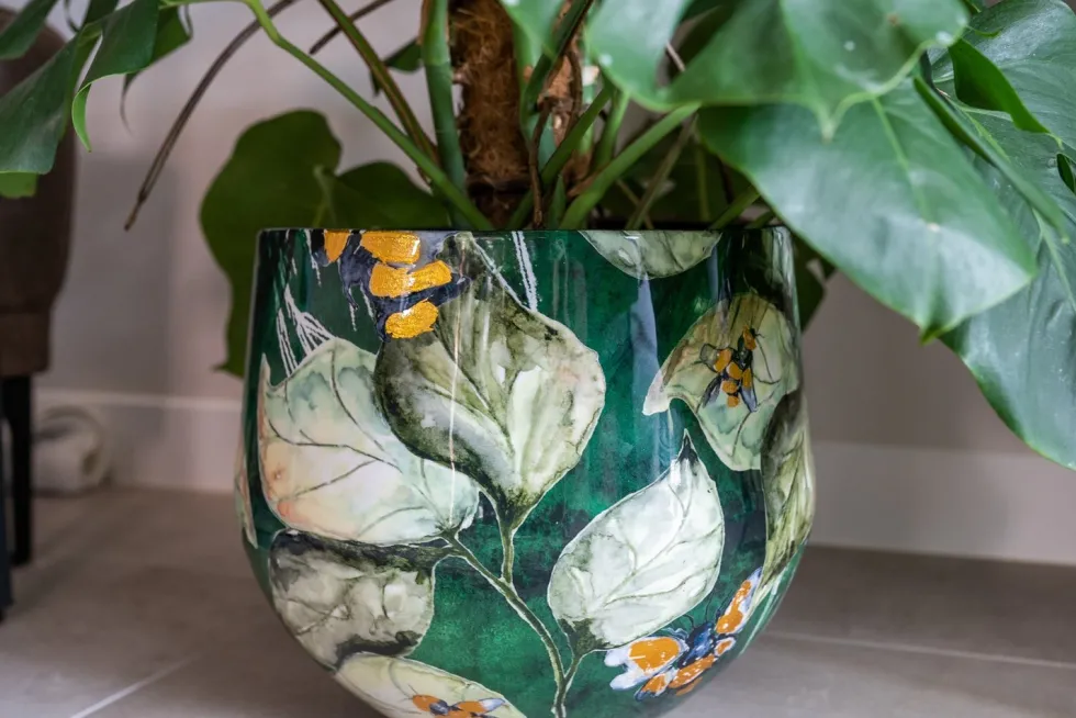 TS bloempot Designed by Lammie bee groen D 24 H 21 cm