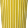 Vaas geel D 10,5 H 35,5 cm