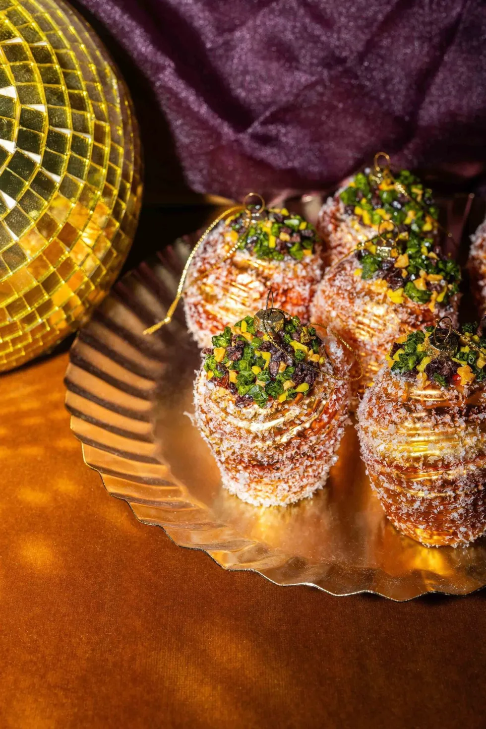 Yup in de Boom kerst ornament cruffin bruin 8 x 5 x 7 cm