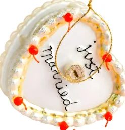 Yup in de Boom kerst ornament just married taart wit / goud 5,5 x 8 x 8 cm